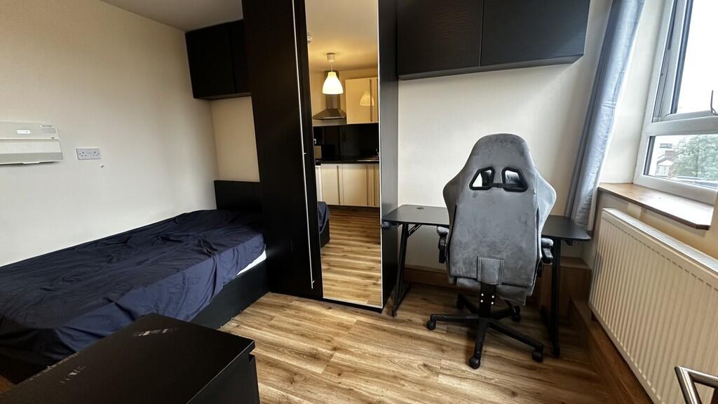 Main image of property: Queens Road Studio 14