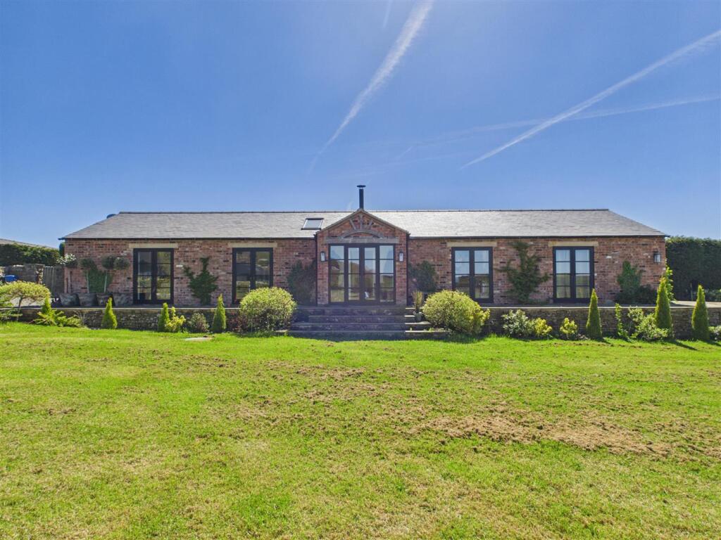 Main image of property: Andrew Carr Farm, Oughtibridge, Sheffield