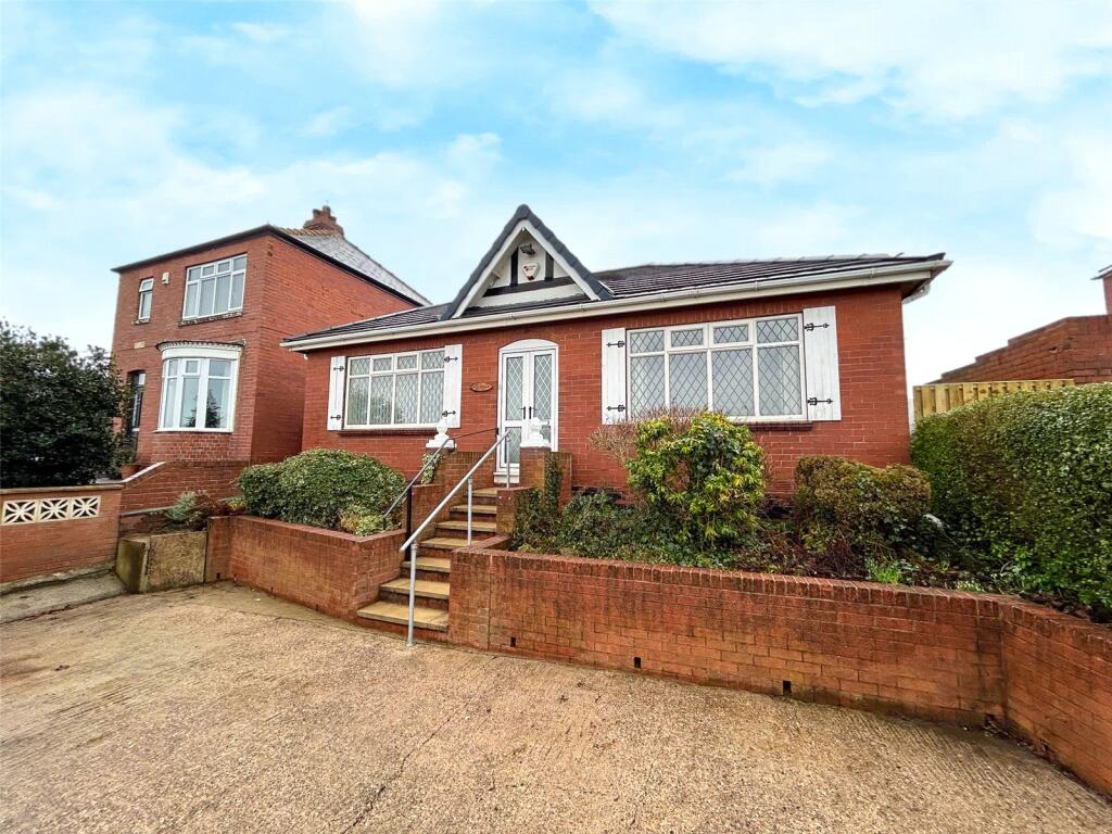 2-bed house on Golden Smithies Lane, Swinton, Rotherham, South Yorkshire, S64, £210,000