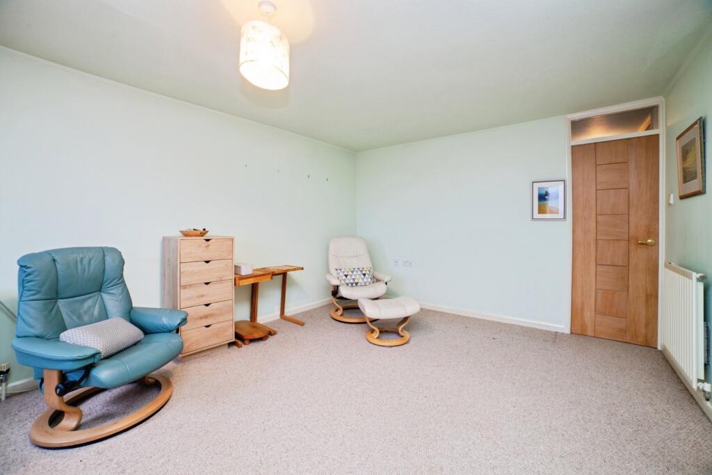 Apartment in Mansfield, Nottinghamshire - More