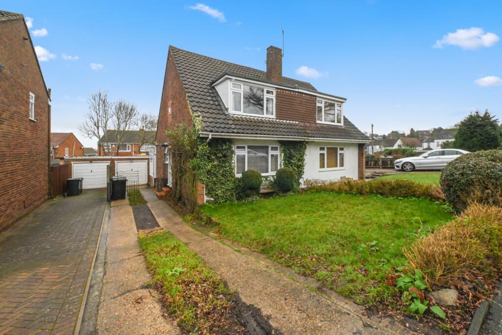 Main image of property: Norah Lane, Higham