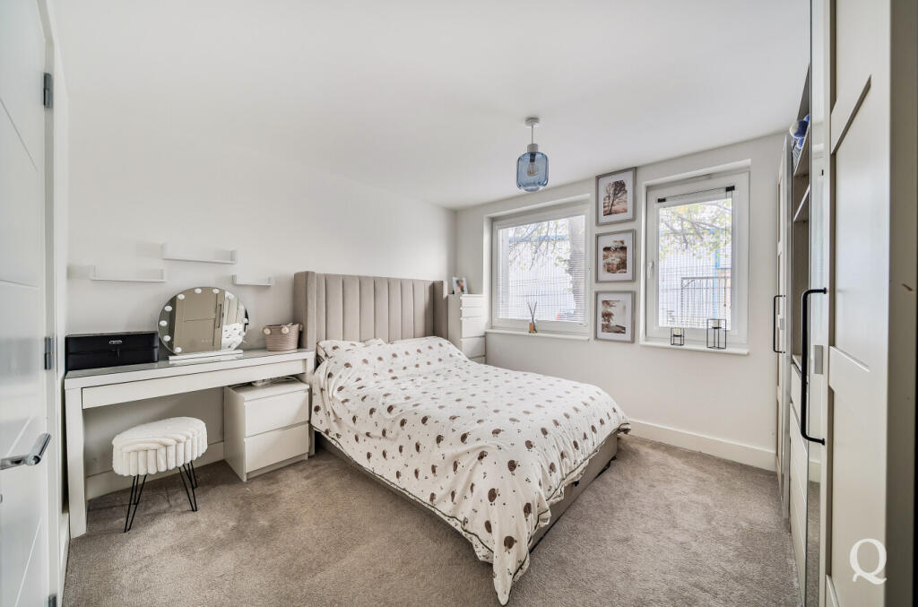 Apartment in Swale, Kent - More
