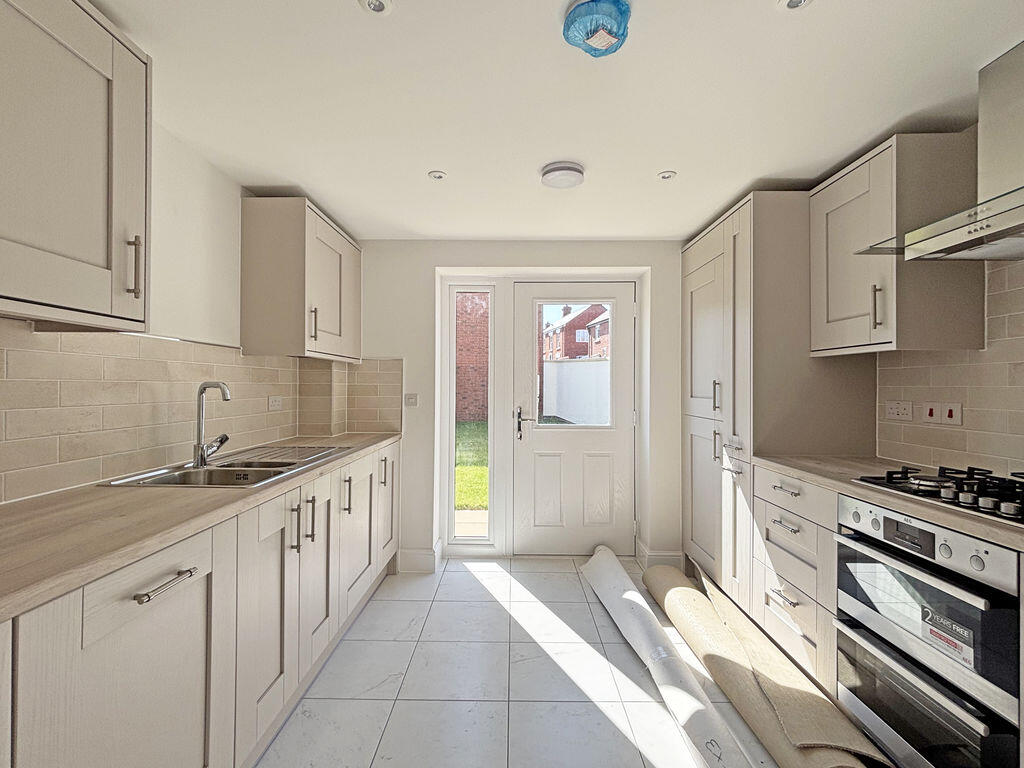 House in Taunton - View 2