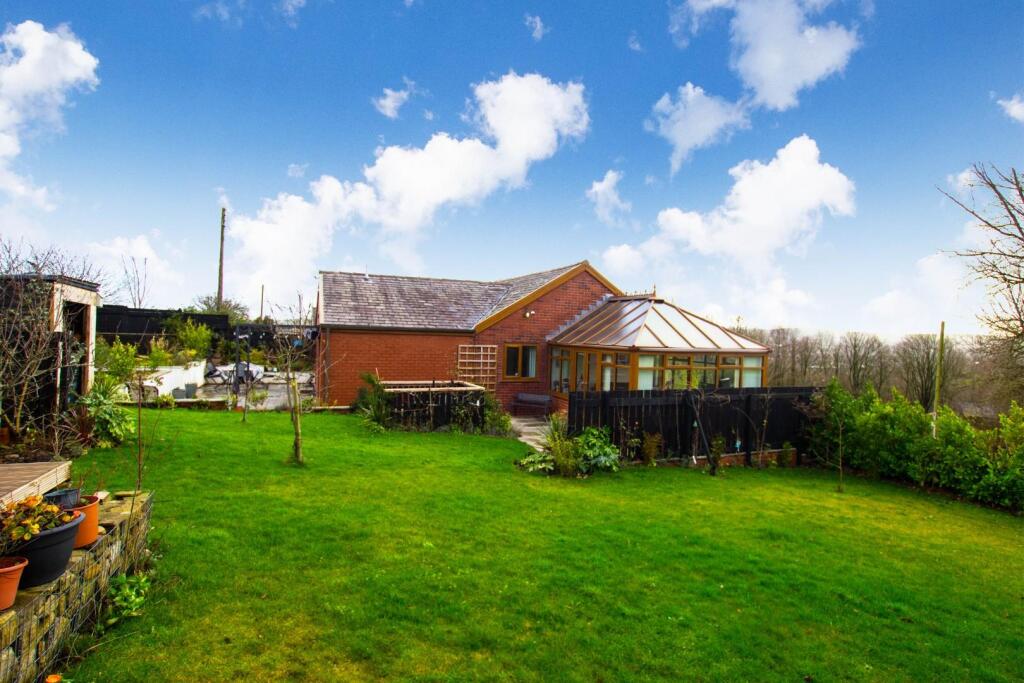 Additional image 34 of 'Bradda' Bog Height Road