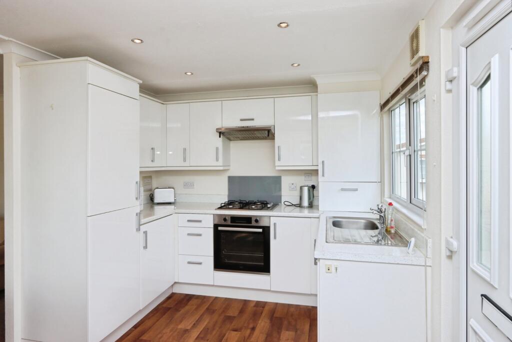House in Chesterfield, Staveley CP - View 3