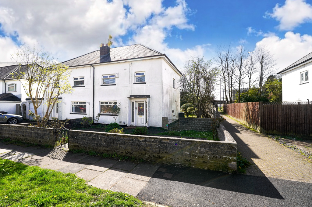 Main image of property: Pen-y-dre, Rhiwbina, Cardiff, CF14
