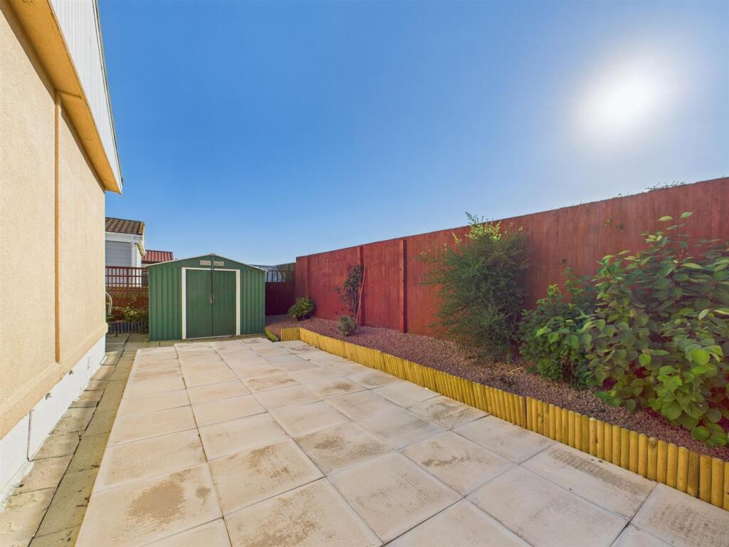 Seaholme Road, Mablethorpe photo 2