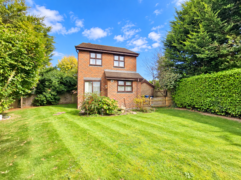 Bielby Close, Newby, Scarborough, North Yorkshire photo 2