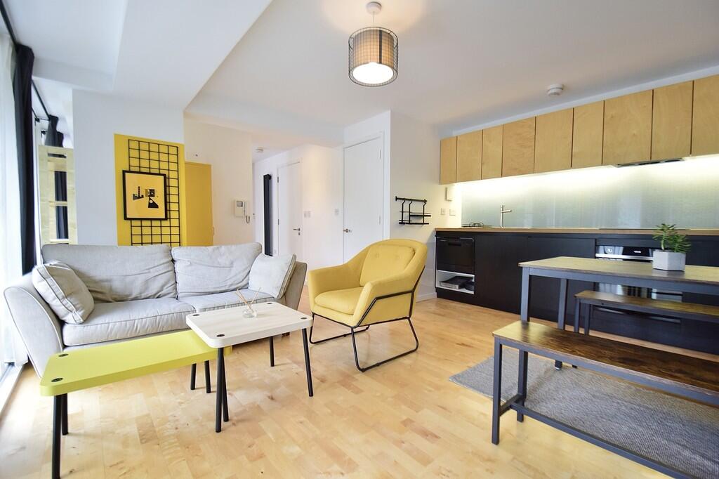 Main image of property: Saxton, The Avenue LS9