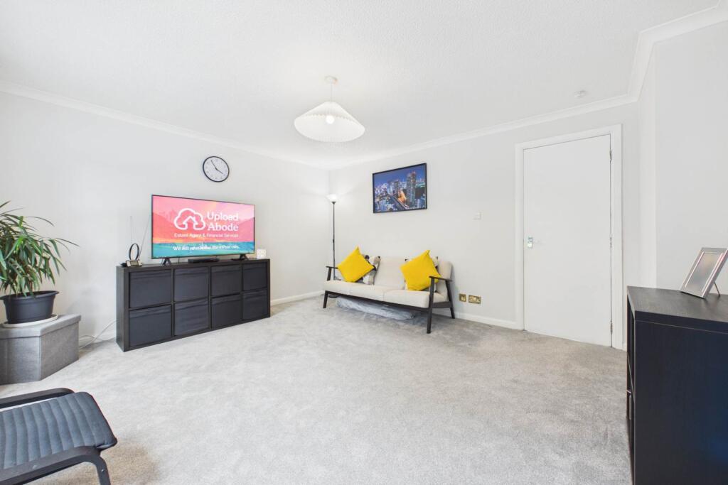 Apartment in Motherwell - View 3