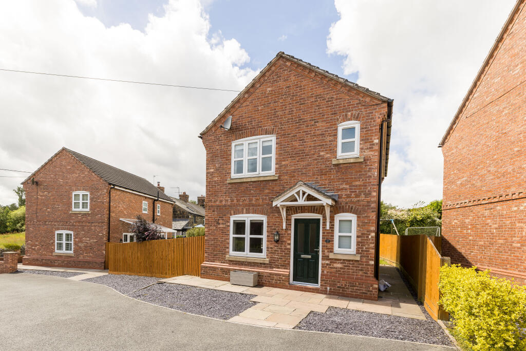 Yr Hendy, Wrexham, LL11