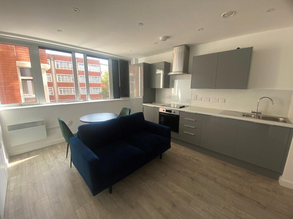Apartment in Leicester, City of Leicester - View 4