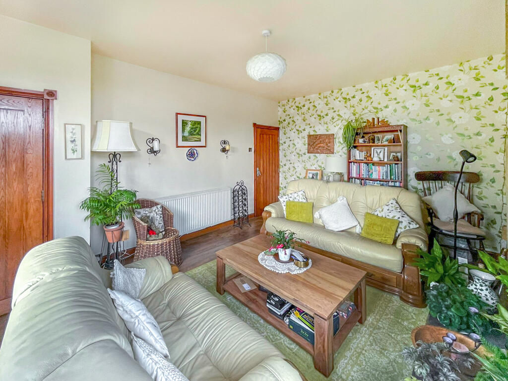 Quarry Road, Crosland Hill, Huddersfield, Kirklees - View 2
