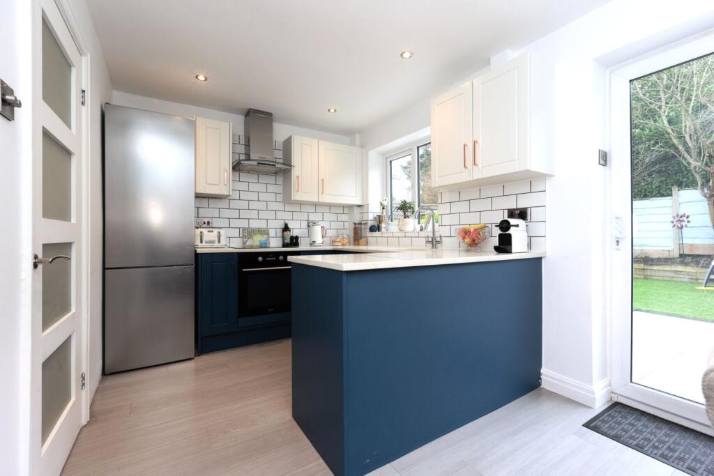 Drummond Way, Macclesfield, SK10 photo 4