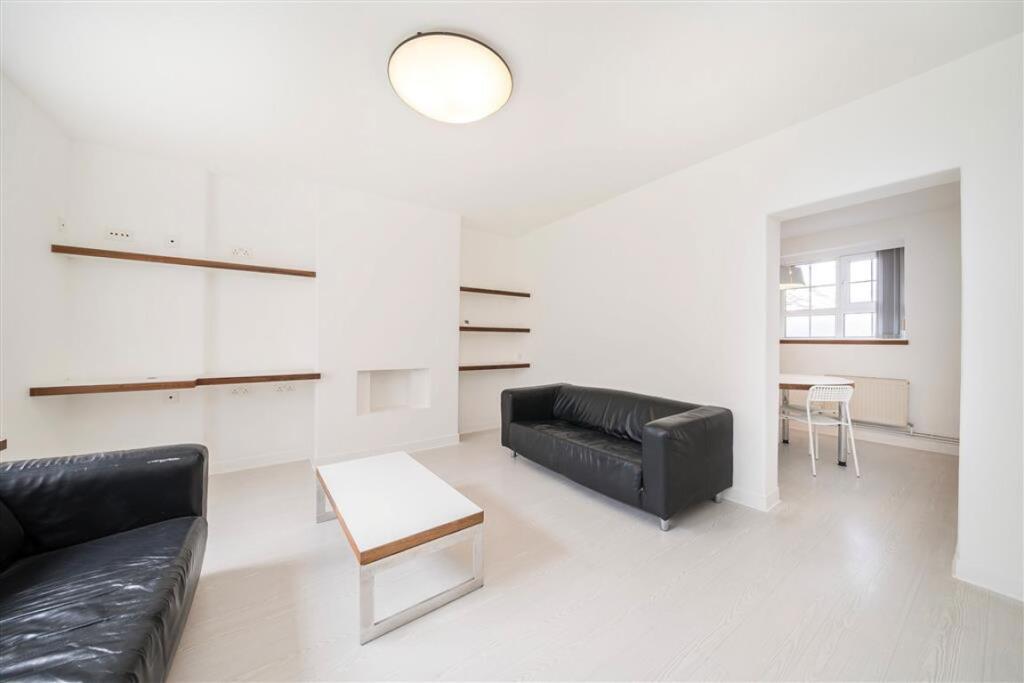 Main image of property: Reardon Street, Wapping