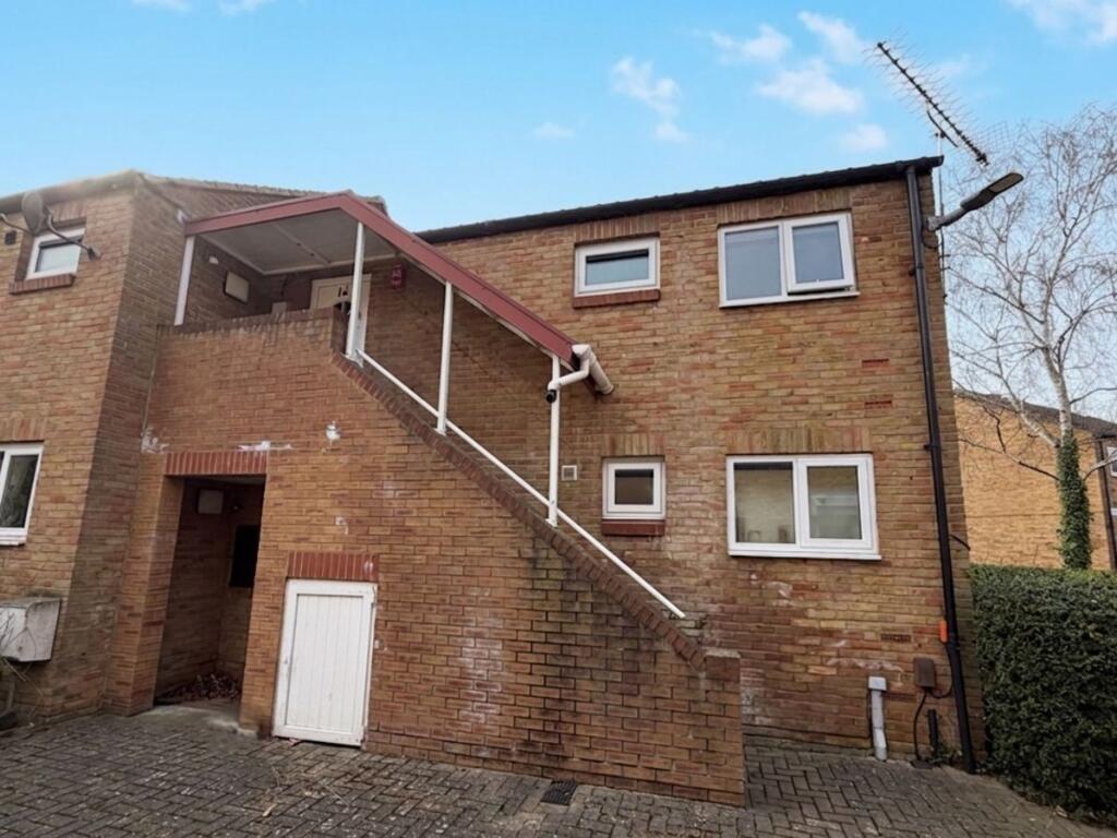 Main image of property: Skerne Passage, Bedford, MK41