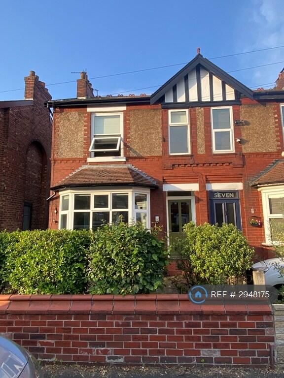 Main image of property: Stretford, Manchester, M32