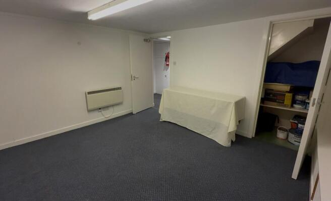 4 Private Office 1.jpeg