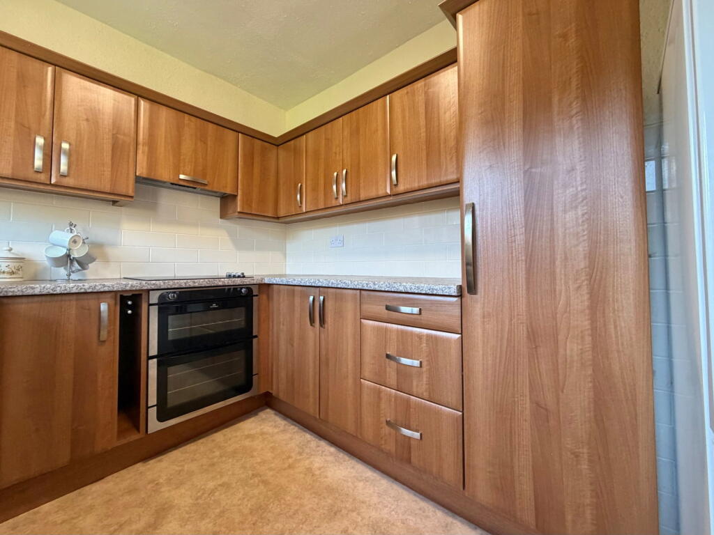 House in Dudley - View 4