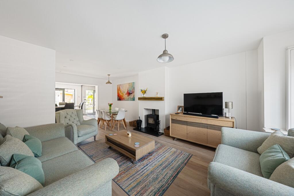 Leander Drive, Gravesend, Kent, DA12 photo 2