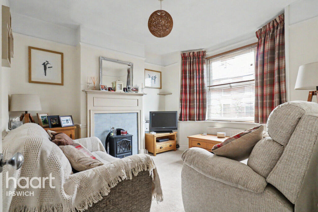 House in Ipswich, Suffolk - View 2