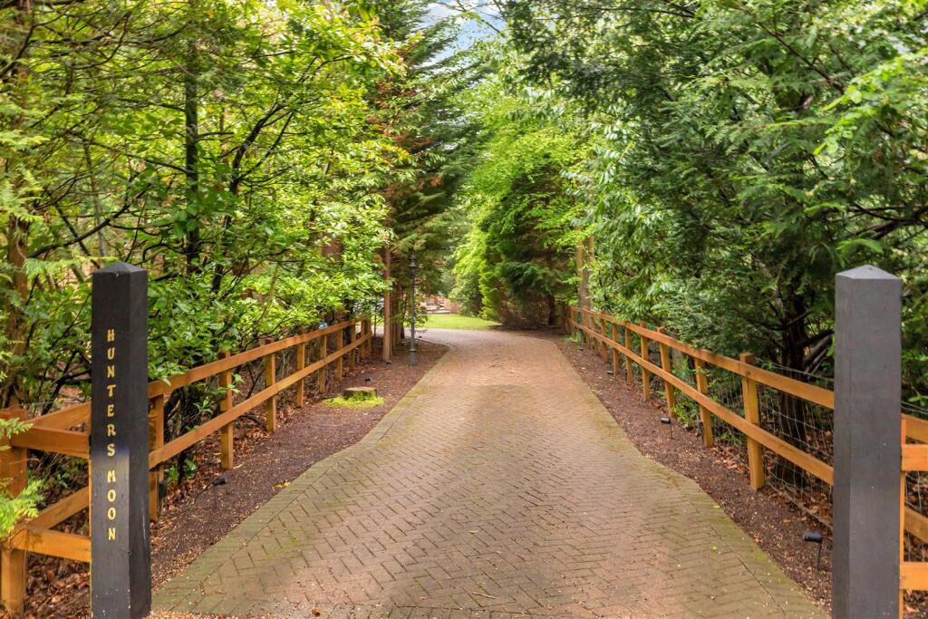 Additional image 6 of Queen Hoo Lane, Tewin, Welwyn