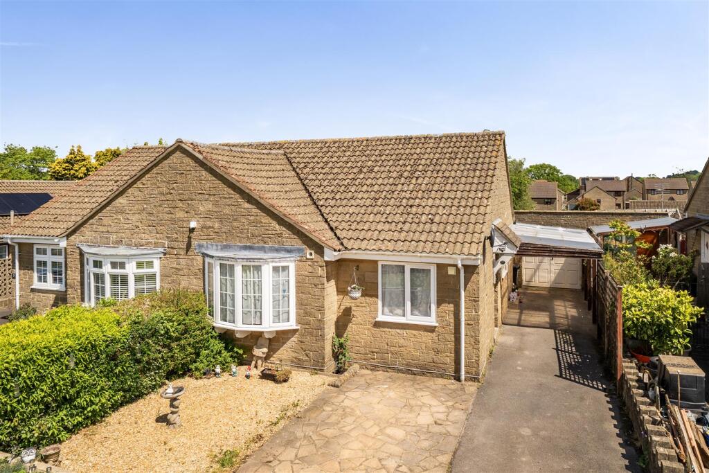 Main image of property: Fairoak Way, Mosterton