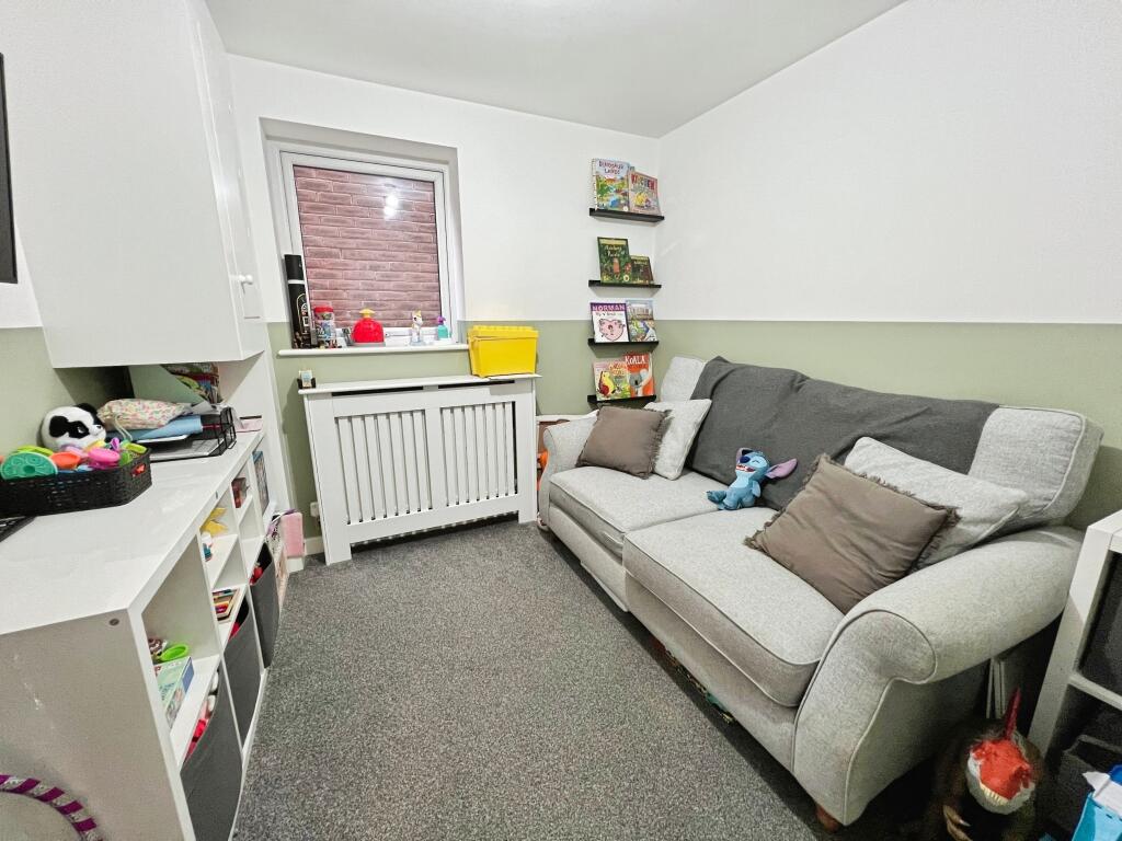 Salford Way, Church Gresley, Swadlincote, DE11 photo 4