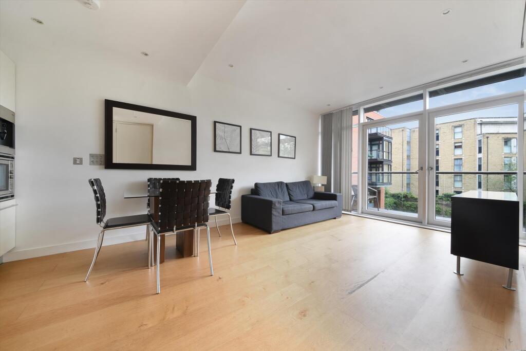 Main image of property: Hepworth Court, Grosvenor Waterside, London SW1W
