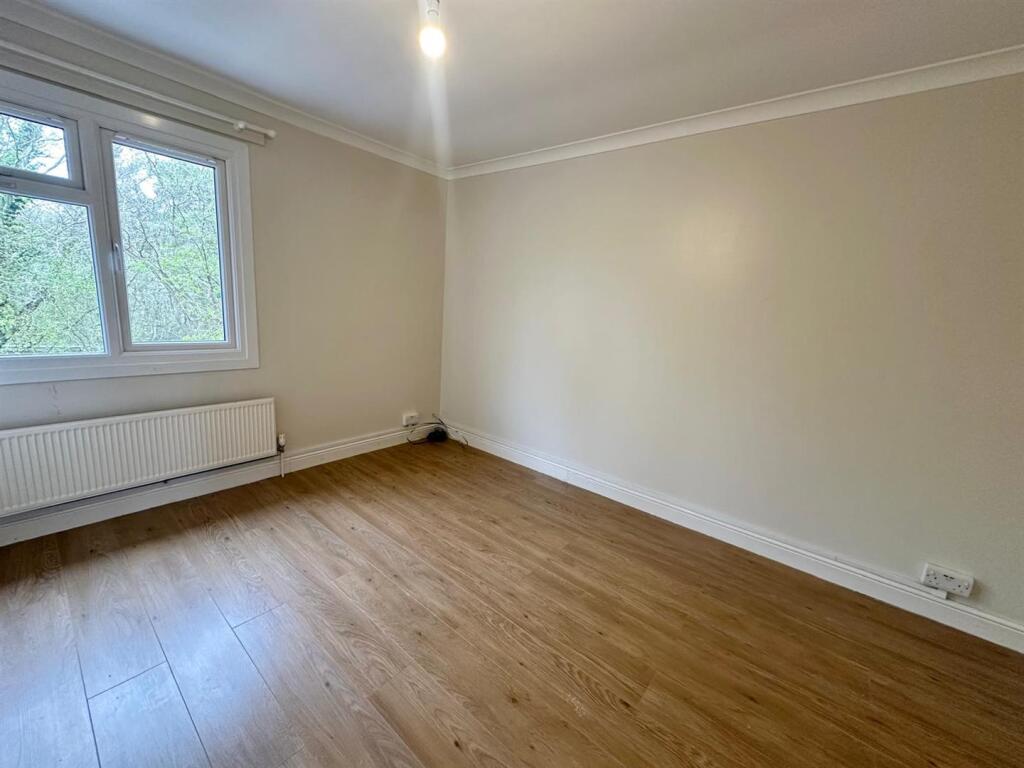 Additional image 8 of Dormston Close, Redditch