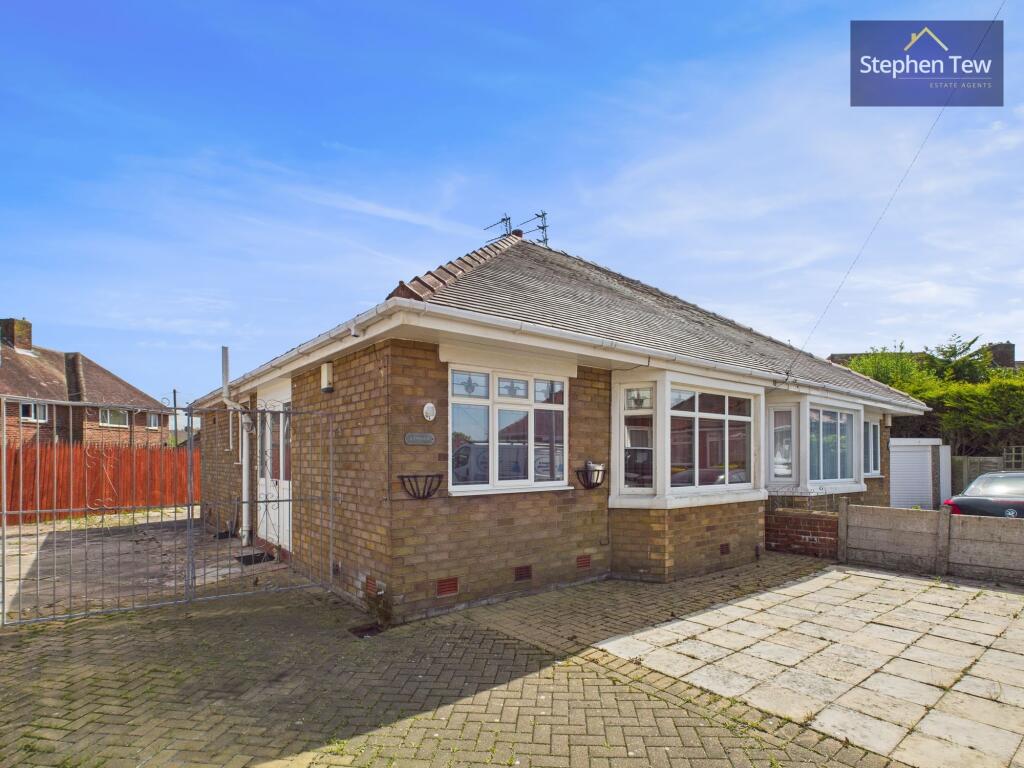 2-bed bungalow on Annan Crescent, Blackpool, FY4, £150,000
