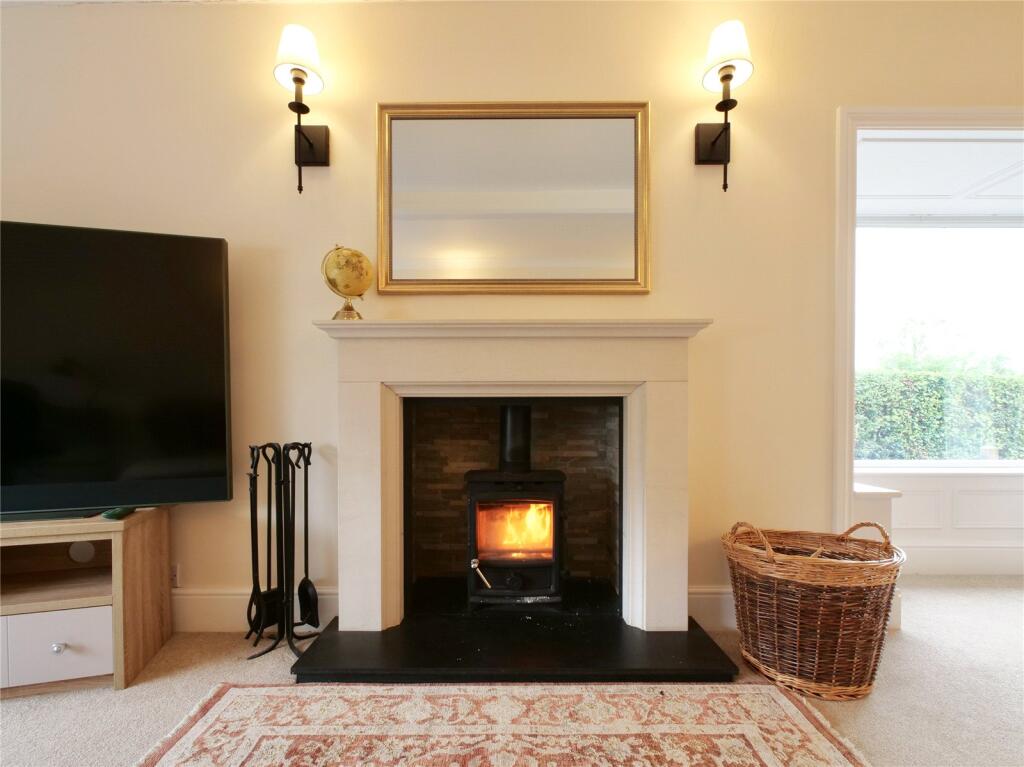 Additional image 6 of Three-bedroom Detached Bungalow, Holcombe