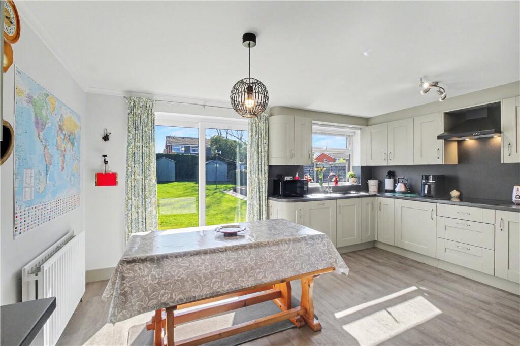 Pheasant Close, Mulbarton, Norwich, Norfolk, NR14 photo 4