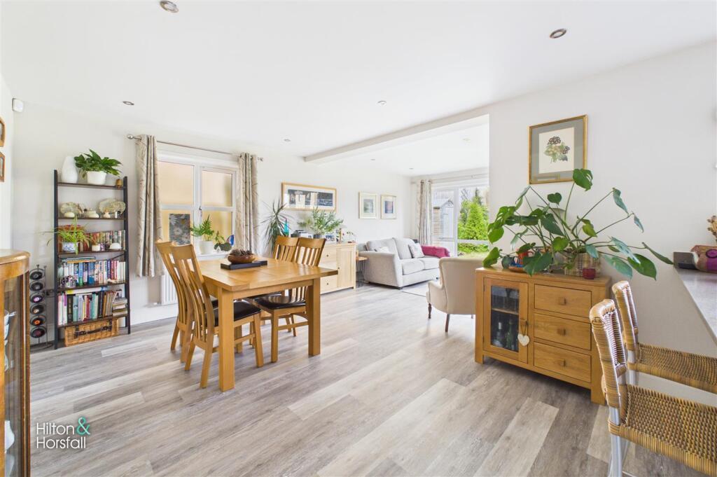 House in Pendle, Colne - View 4