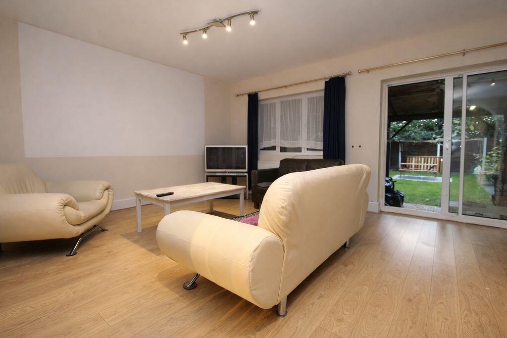 Main image of property: Two bedroom flat - Wood Green N22