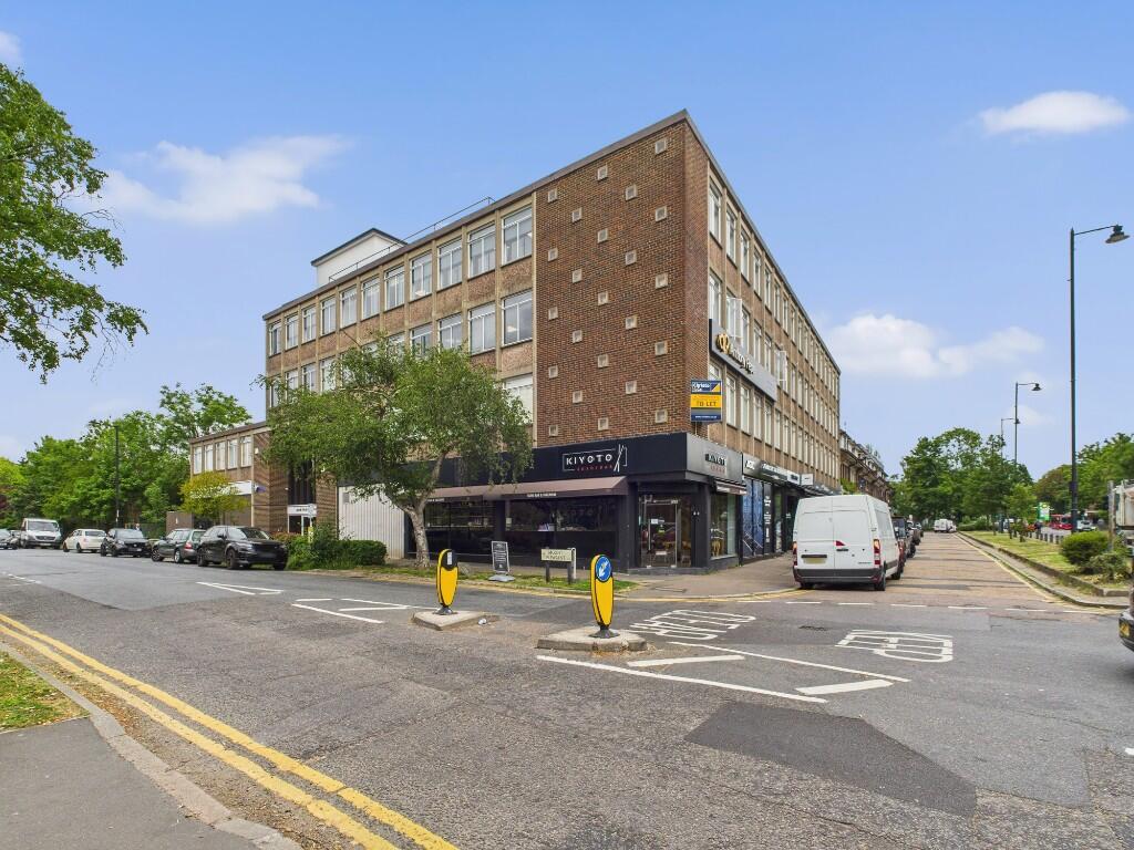 Main image of property: Mount Pleasent, Cockfosters, EN4