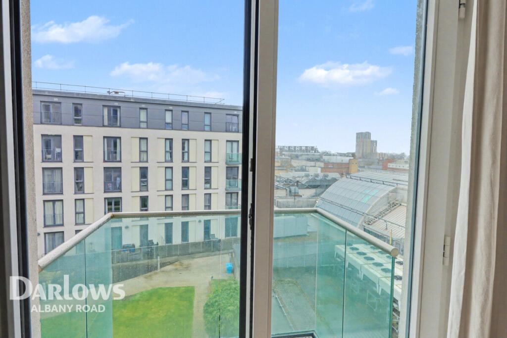 Main image of property: The Hayes, Cardiff