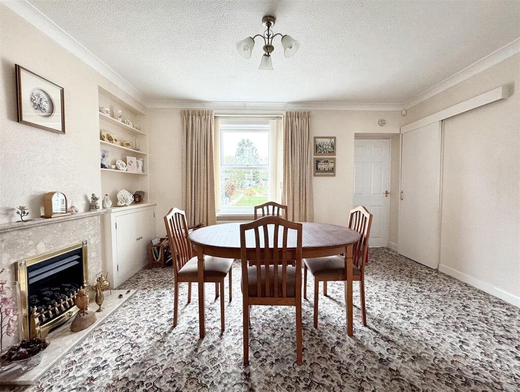 Additional image 7 of Lynton Road, Westfield