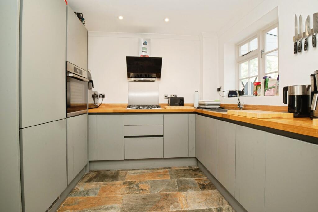 House in Cardiff - View 3