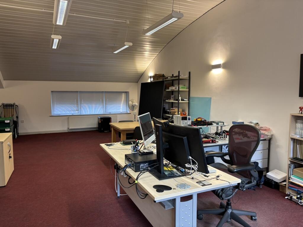 Photo 25