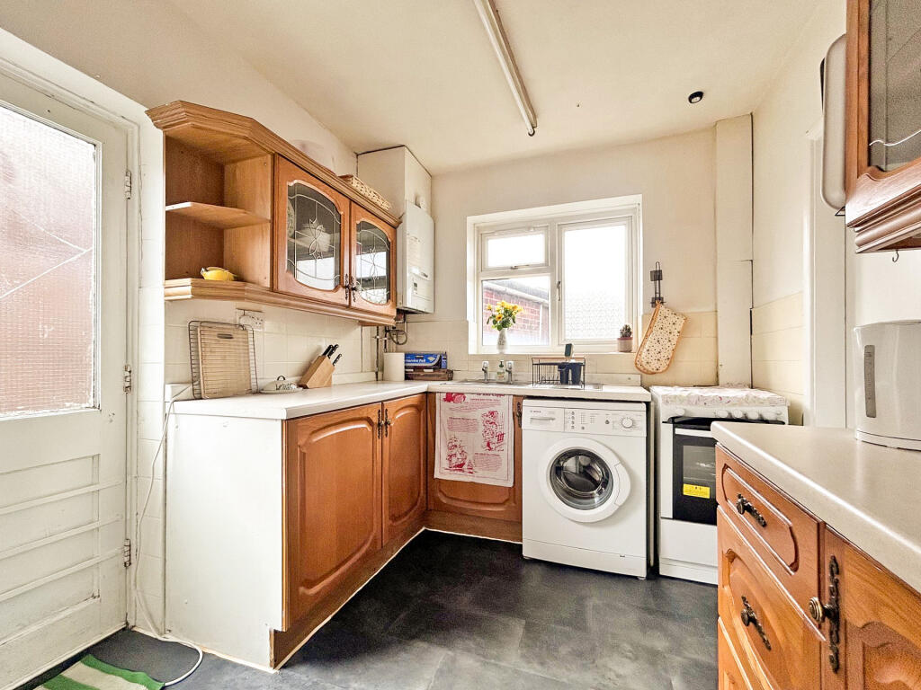 Walnut Lane, Wednesbury - View 5