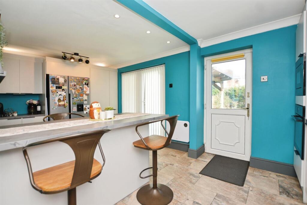 House in Scunthorpe, Yaddlethorpe, Ashby - View 4