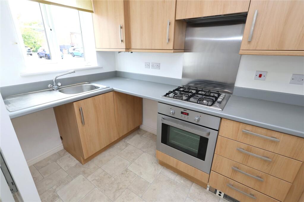 House in Nottingham, Dovedale Estate, Long Eaton - View 4