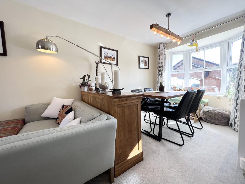 House in Swindon - View 4
