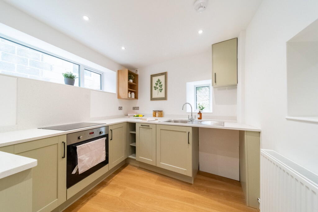 Pye Corner, Box, Corsham, SN13 8ED photo 3