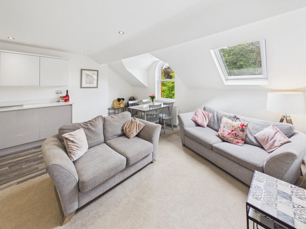 Apartment in York - View 3