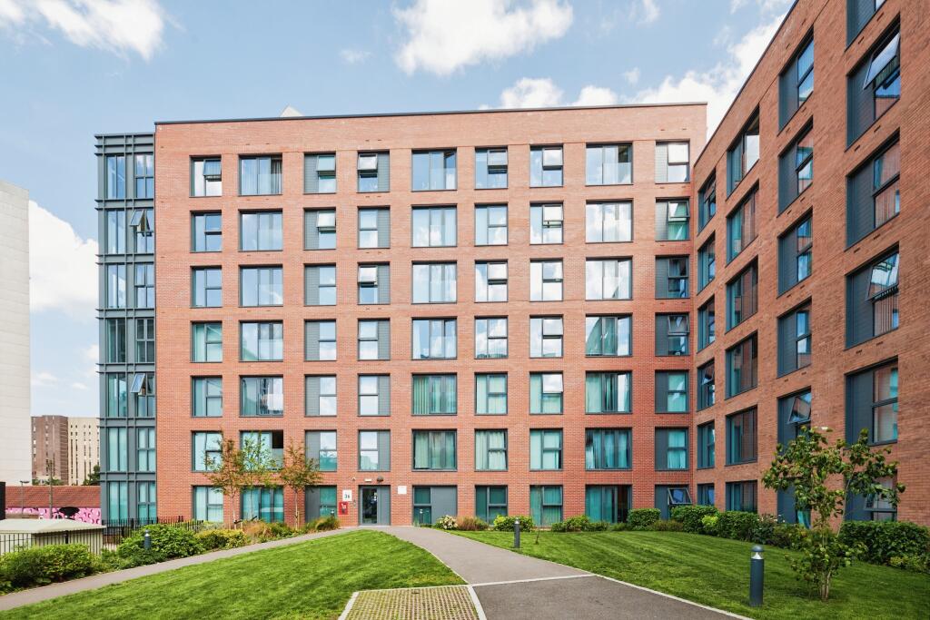2-bed flat on Windmill Street, Birmingham, West Midlands, B1, £245,000