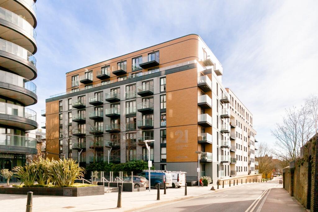 Main image of property: Cordage House,
15 Cobblestone Square, E1W