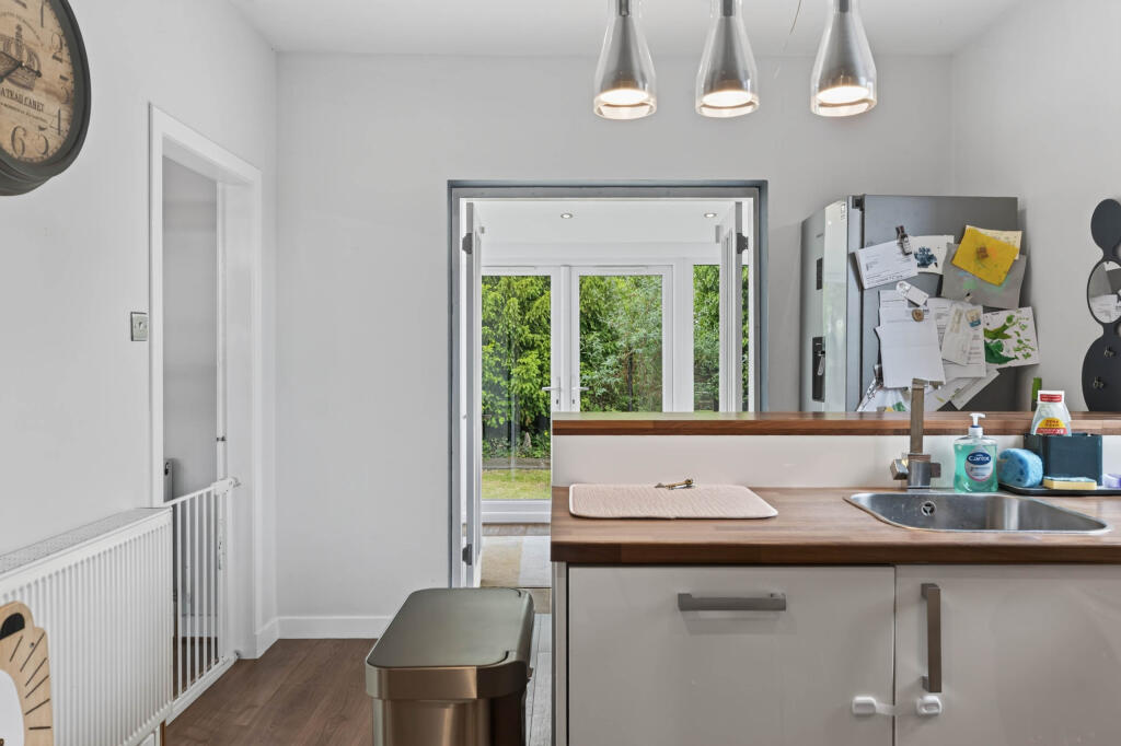 House in Edinburgh, Craigour, Gilmerton/Inch - More