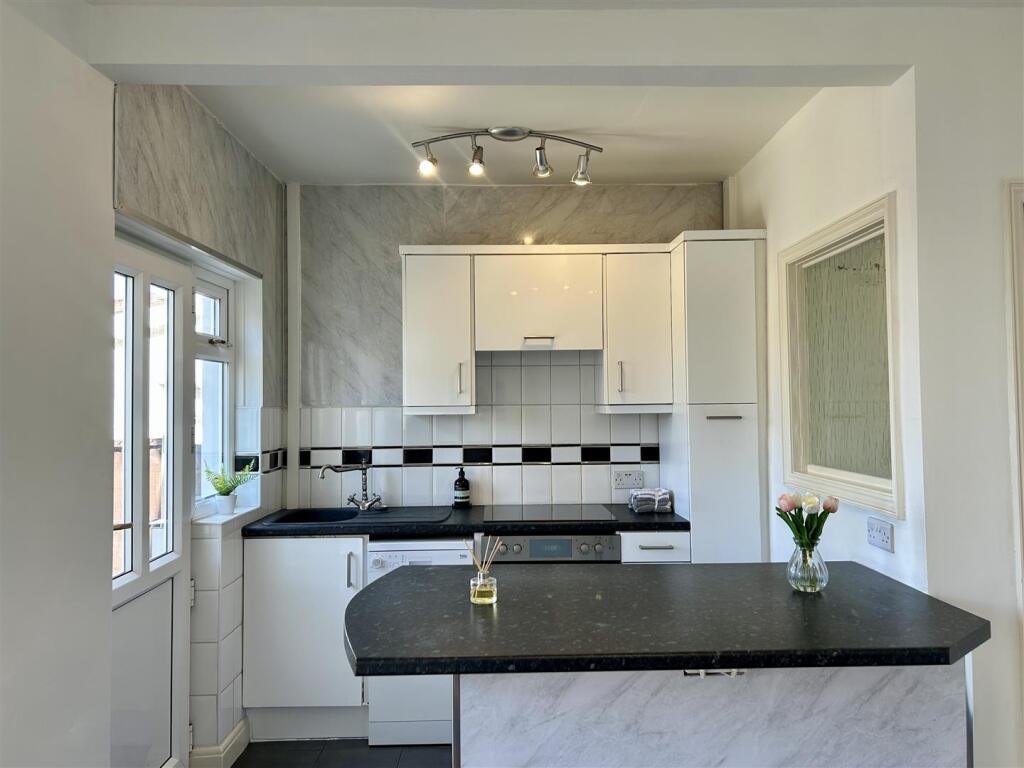 Additional image 7 of Throne Crescent, Rowley Regis